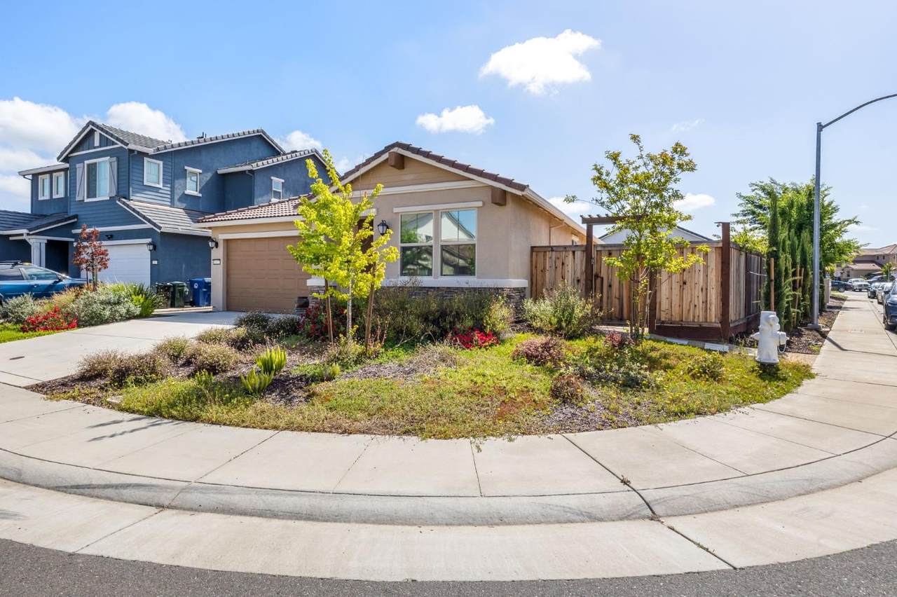 https://bt-photos.global.ssl.fastly.net/sacramento/1280_boomver_1_561086129-2.jpg