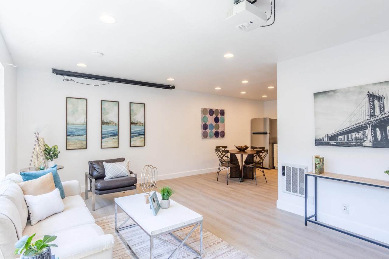460 Auburn Way - Photo 1