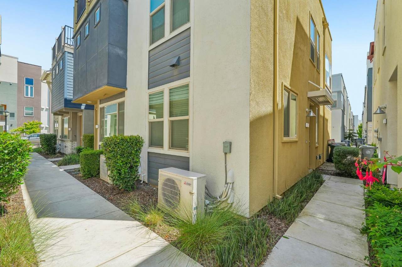 https://bt-photos.global.ssl.fastly.net/sacramento/1280_boomver_1_561087541-2.jpg