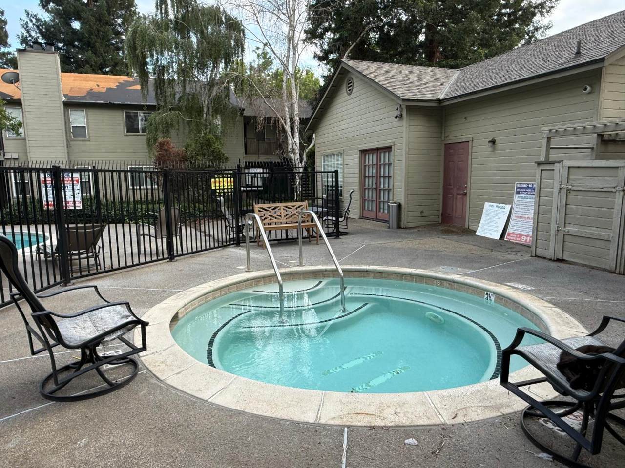 https://bt-photos.global.ssl.fastly.net/sacramento/1280_boomver_1_561090350-2.jpg