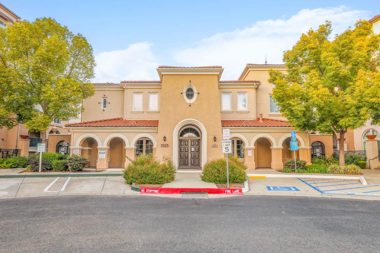 3385 Dublin Boulevard - Photo 1