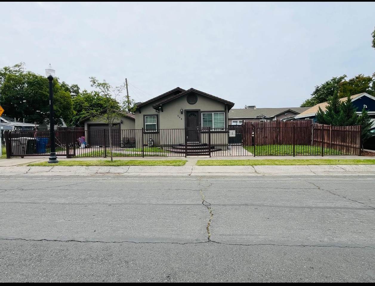 https://bt-photos.global.ssl.fastly.net/sacramento/1280_boomver_2_561094911-2.jpg