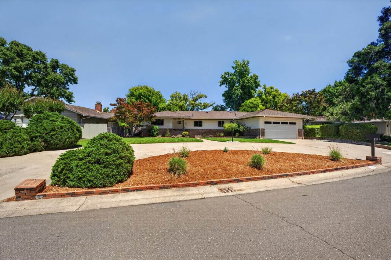 https://bt-photos.global.ssl.fastly.net/sacramento/1280_boomver_1_561094975-2.jpg