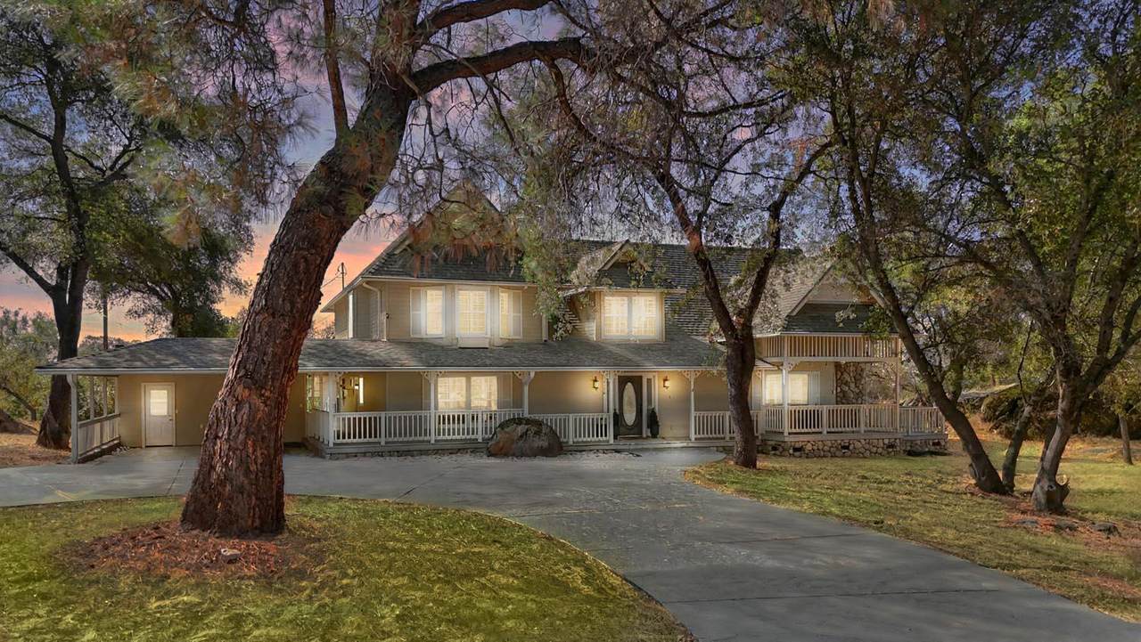 5150 Lake Forest Drive - Photo 1