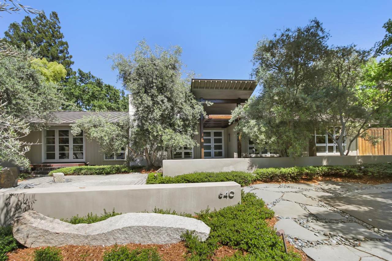 640 Lake Wilhaggin Drive - Photo 1