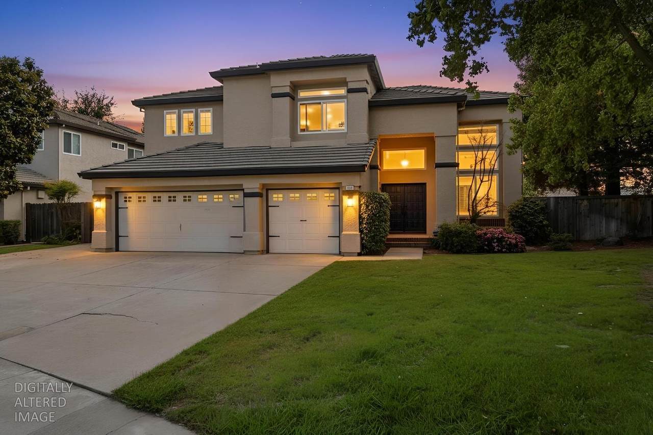 105 Dulverton Circle - Photo 1
