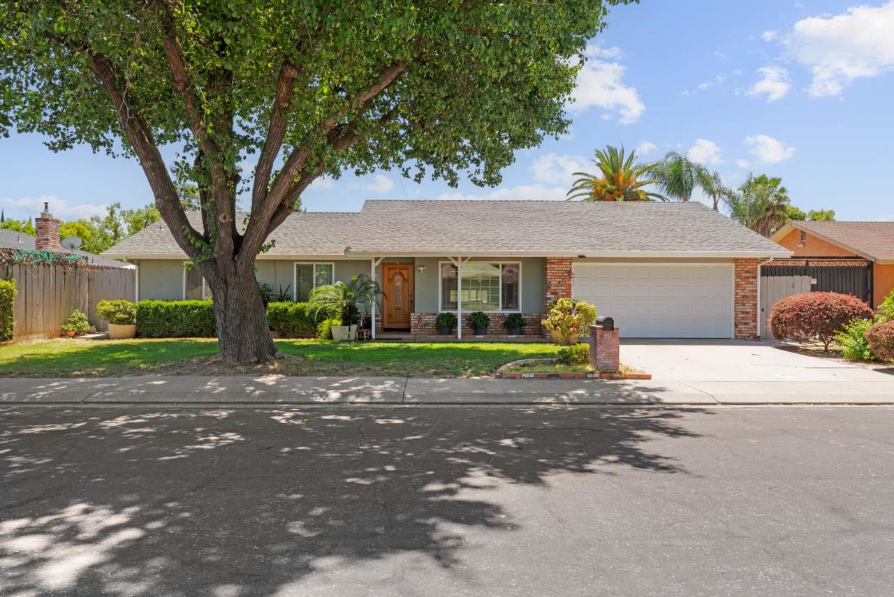 3356 Ocotillo Way - Photo 1