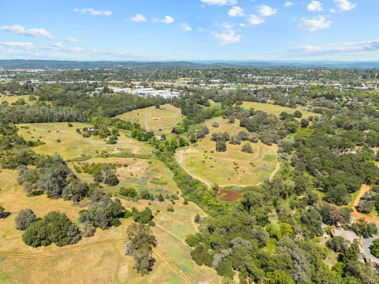 https://bt-photos.global.ssl.fastly.net/sacramento/1280_boomver_1_561095777-2.jpg