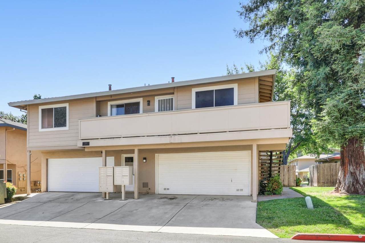 5836 Peppermill Court - Photo 1