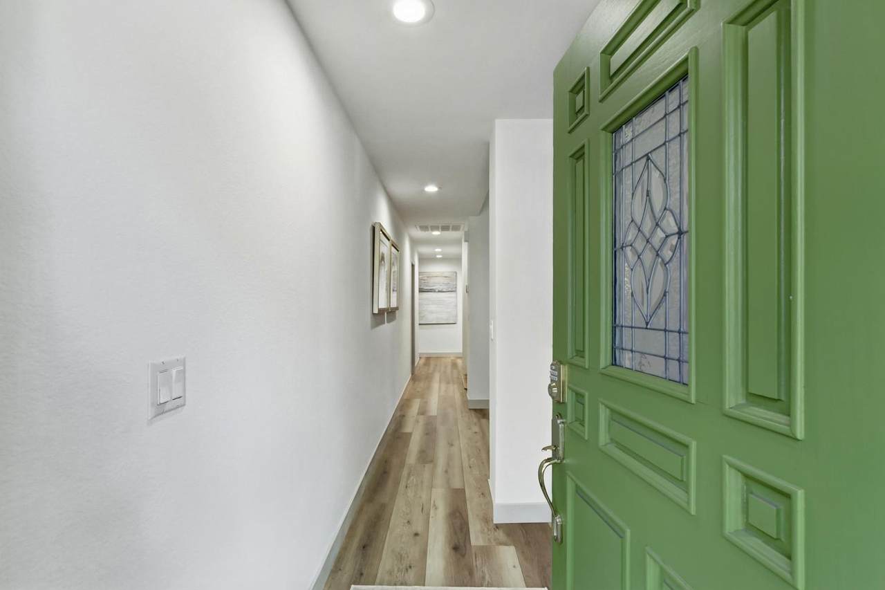 https://bt-photos.global.ssl.fastly.net/sacramento/1280_boomver_1_561096432-2.jpg