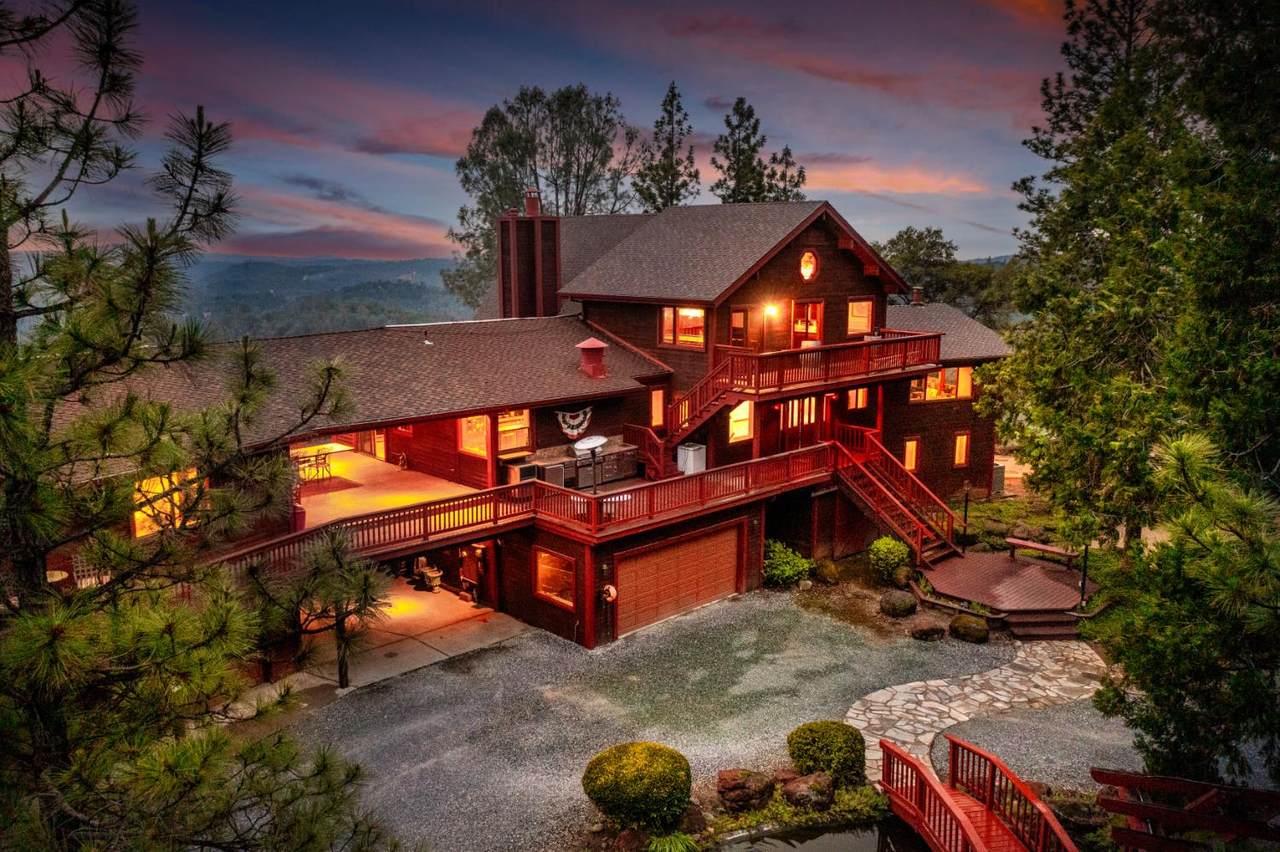4800 Abbey Road - Photo 1