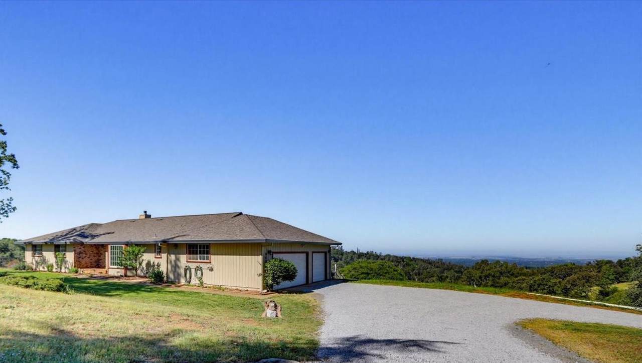 8422 Memory Lane - Photo 1