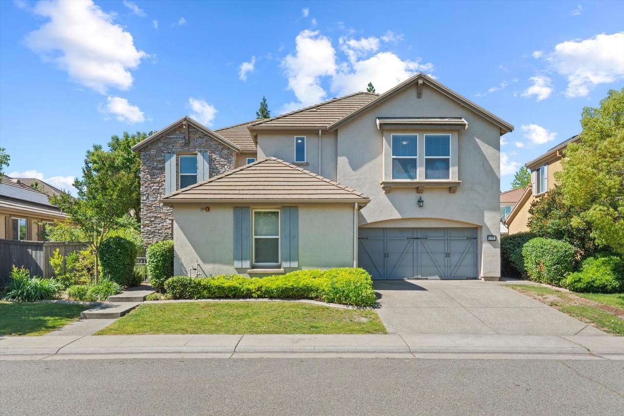 1395 Standish Circle - Photo 1