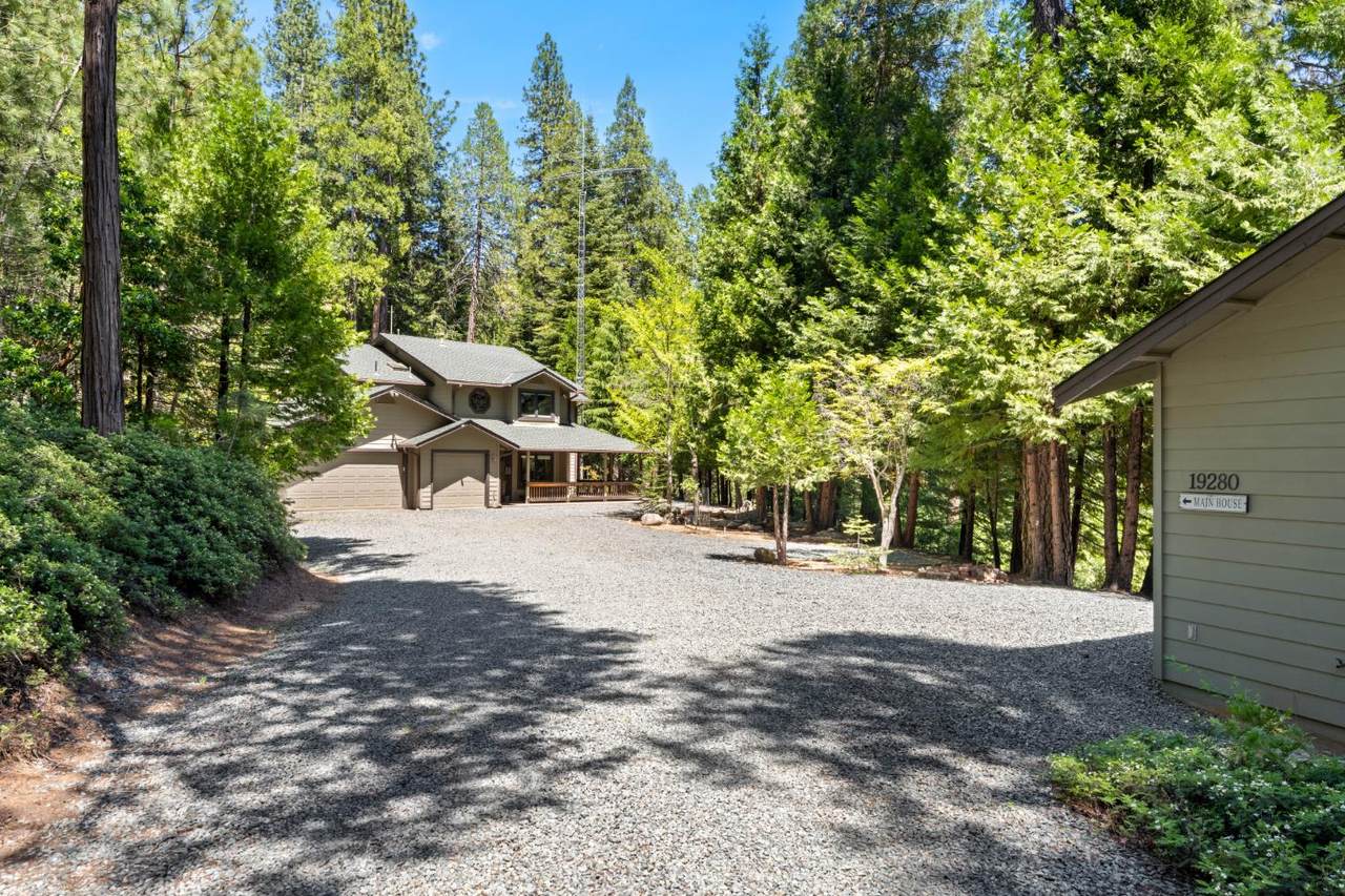 https://bt-photos.global.ssl.fastly.net/sacramento/1280_boomver_1_561097221-2.jpg