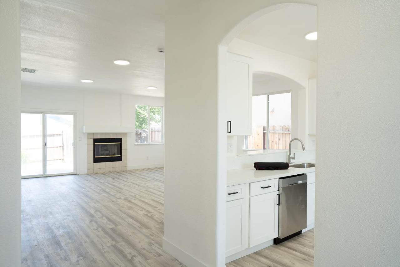 https://bt-photos.global.ssl.fastly.net/sacramento/1280_boomver_1_561097363-2.jpg