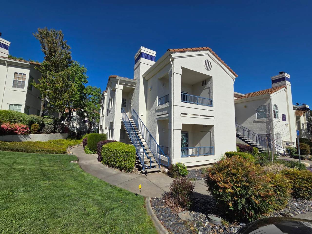 612 Horizon Cove - Photo 1