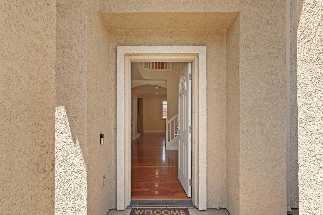 https://bt-photos.global.ssl.fastly.net/sacramento/1280_boomver_1_561097502-2.jpg