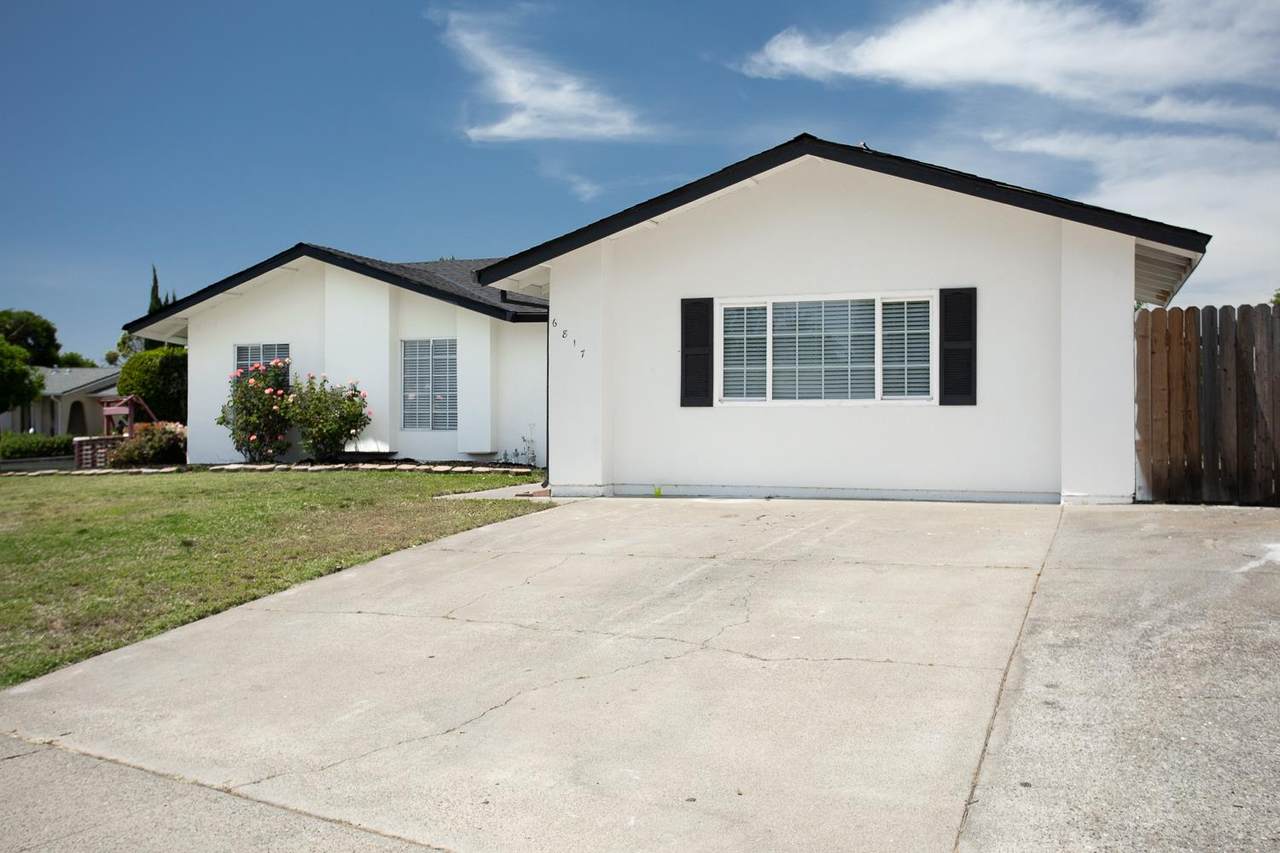 6817 Sandrock - Photo 1