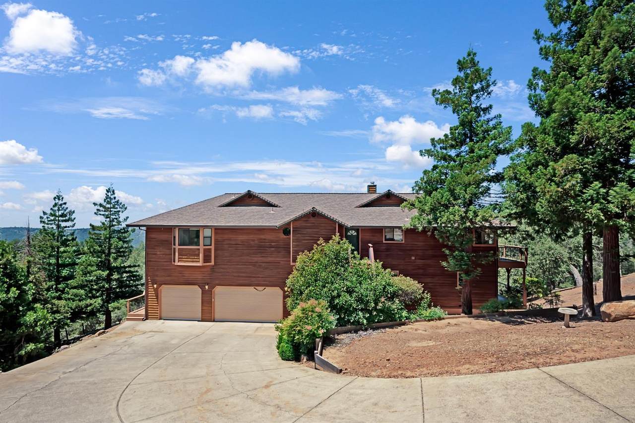 6287 Oak Hill Road - Photo 1