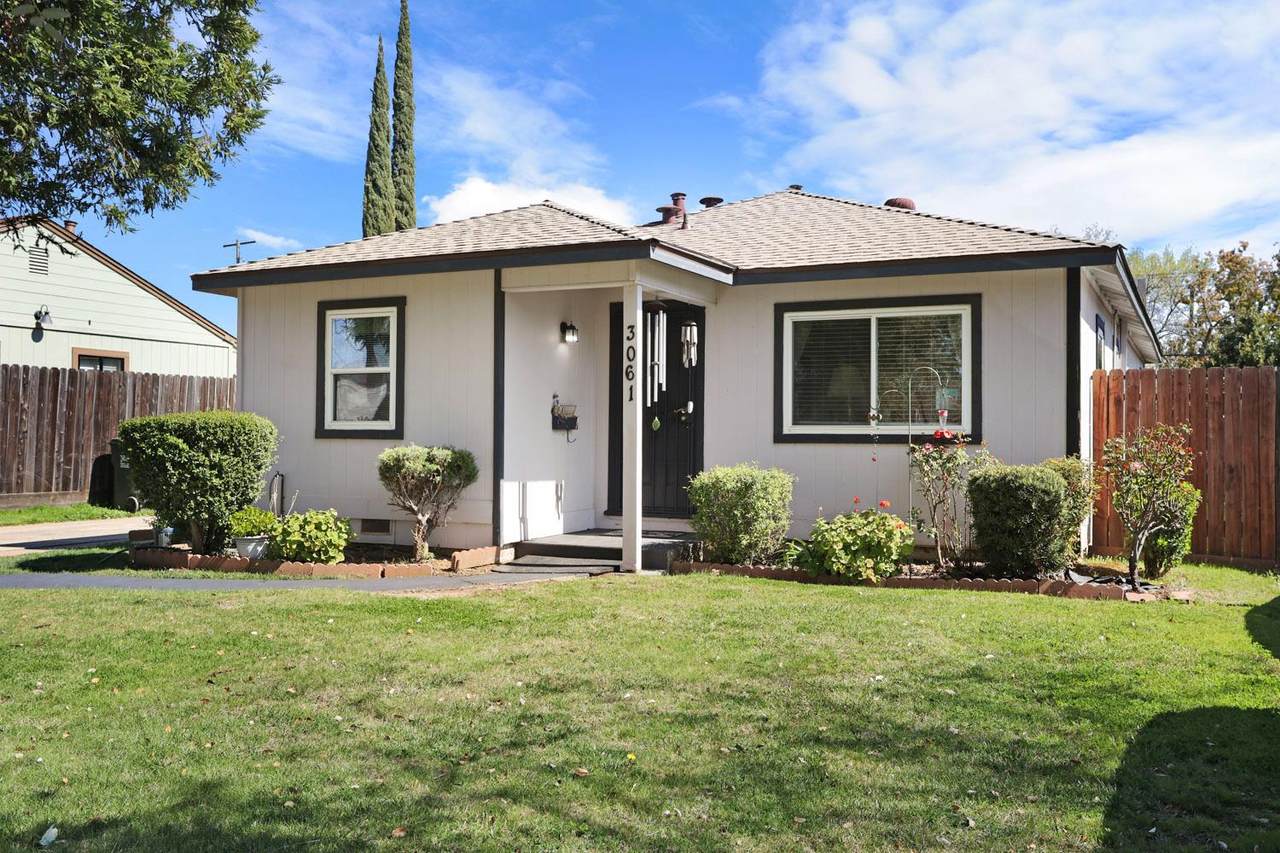 3061 Kroy - Photo 1