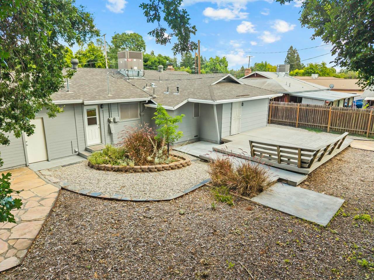 https://bt-photos.global.ssl.fastly.net/sacramento/1280_boomver_1_561098260-2.jpg