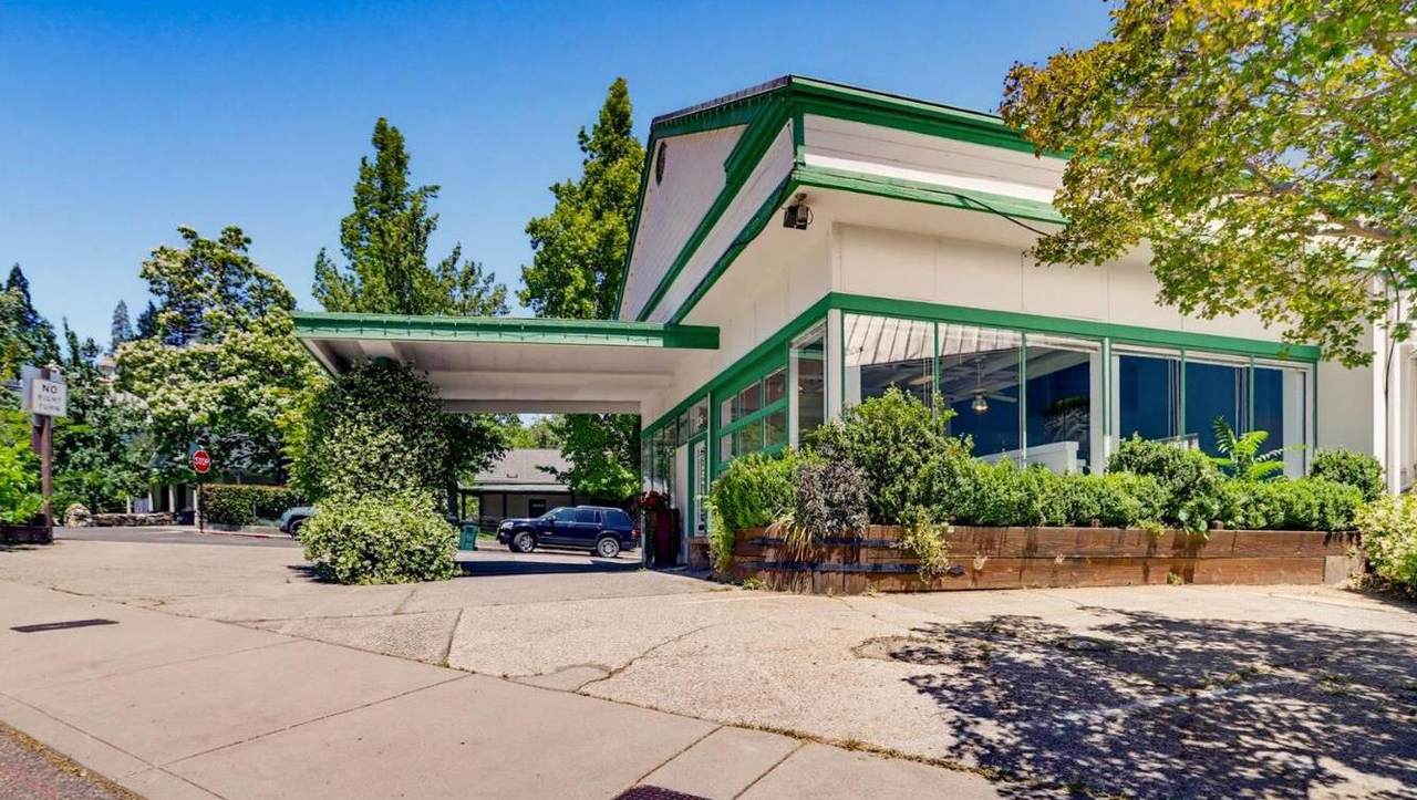 https://bt-photos.global.ssl.fastly.net/sacramento/1280_boomver_1_561098408-2.jpg