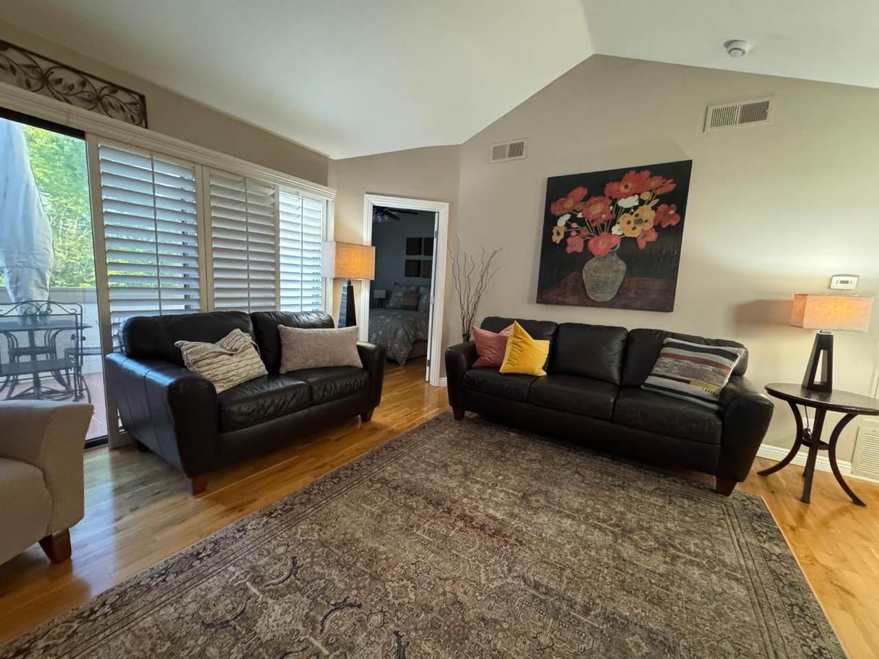 https://bt-photos.global.ssl.fastly.net/sacramento/orig_boomver_1_561100041-2.jpg