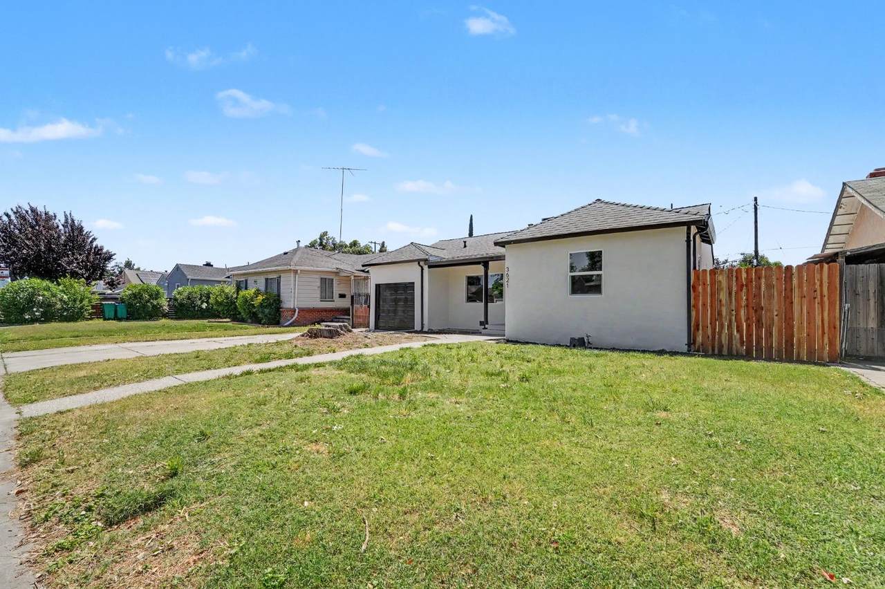 https://bt-photos.global.ssl.fastly.net/sacramento/1280_boomver_1_561100869-2.jpg
