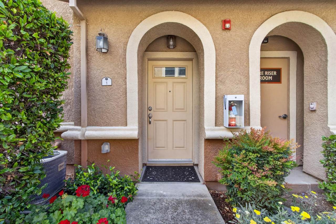 https://bt-photos.global.ssl.fastly.net/sacramento/1280_boomver_1_561101177-2.jpg