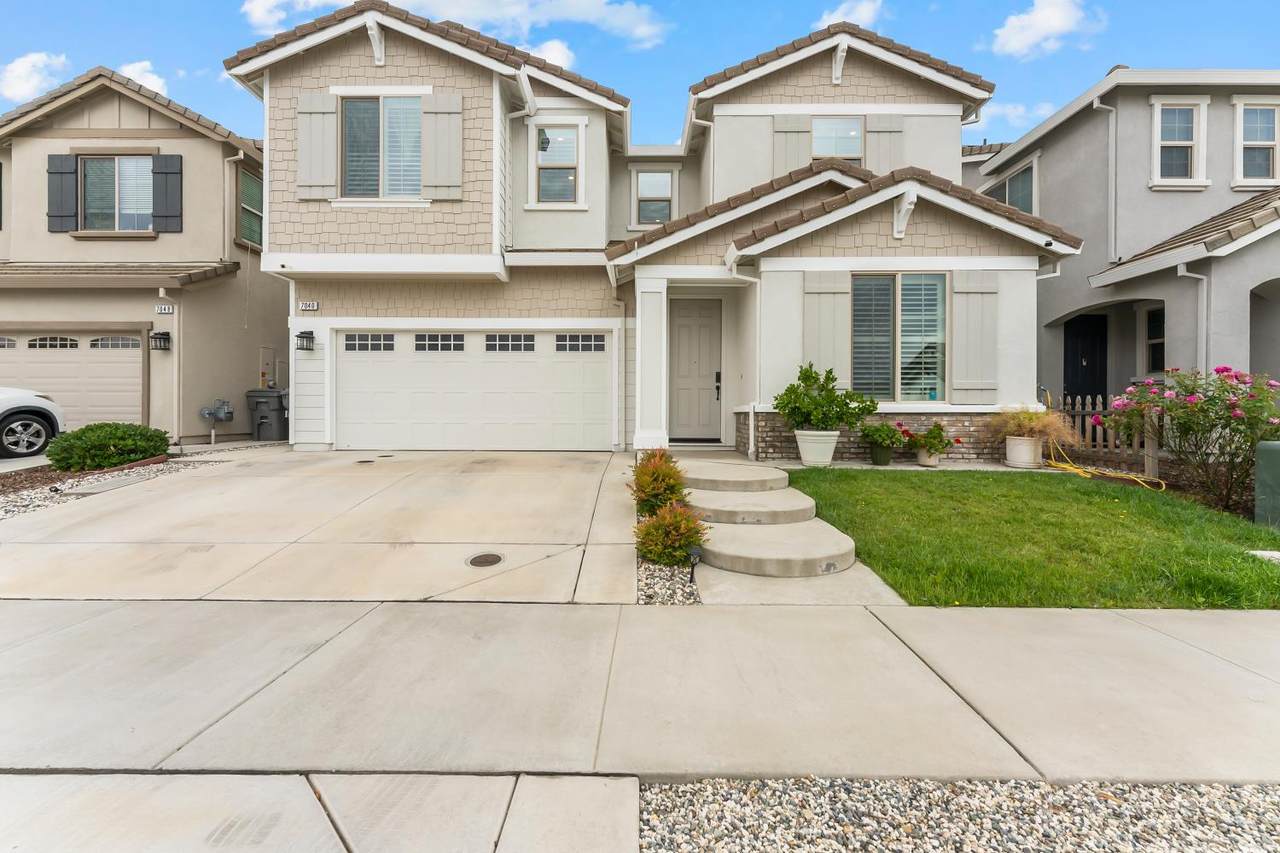 7040 Skipperling Street - Photo 1