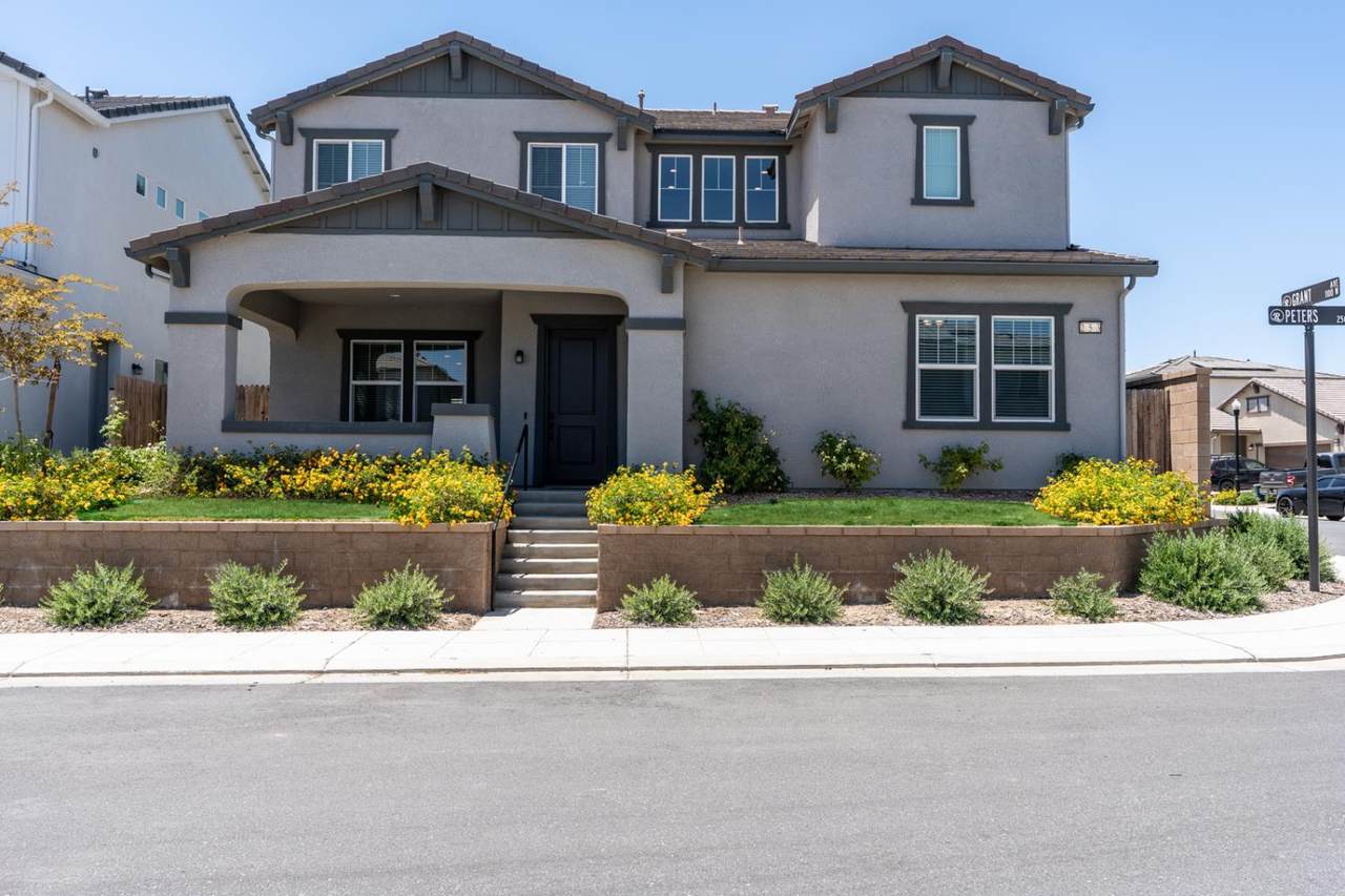 253 Peters Lane - Photo 1