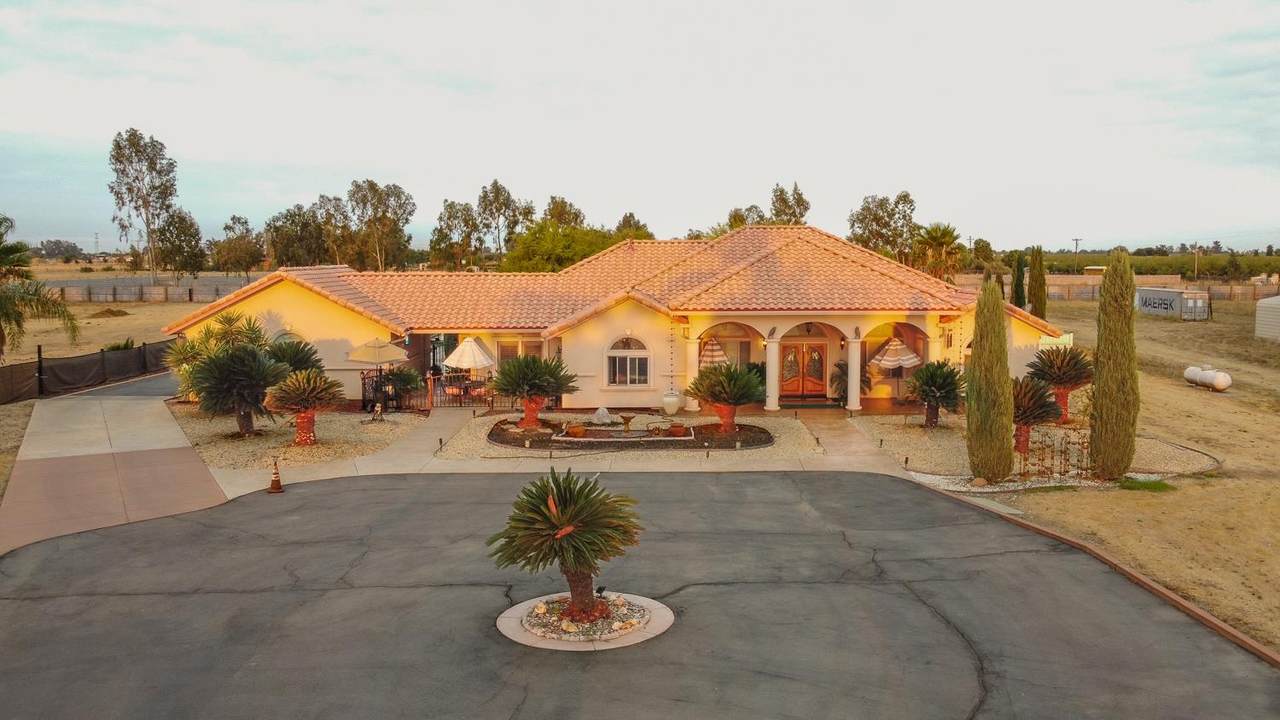 23452 Road 20 - Photo 1
