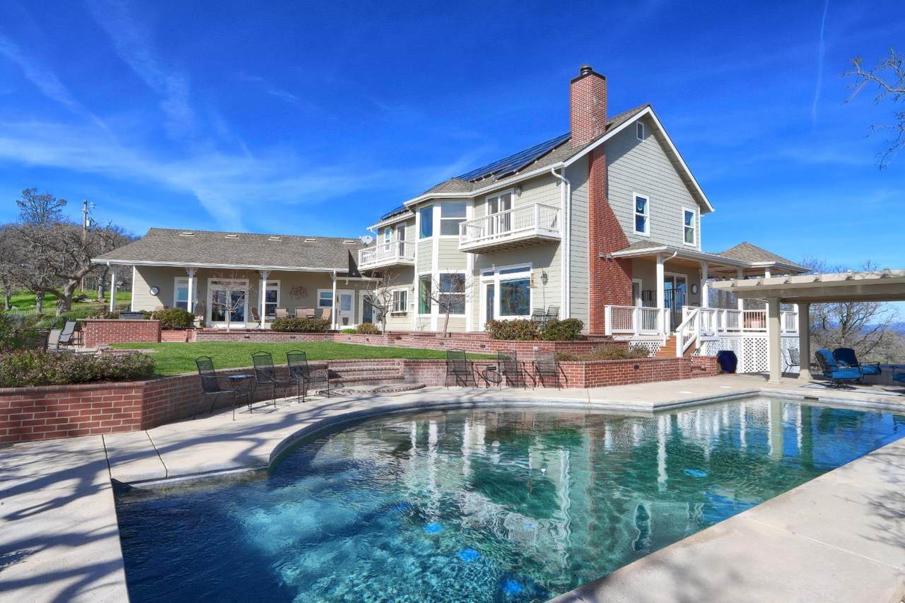 42158 John Muir Drive - Photo 1