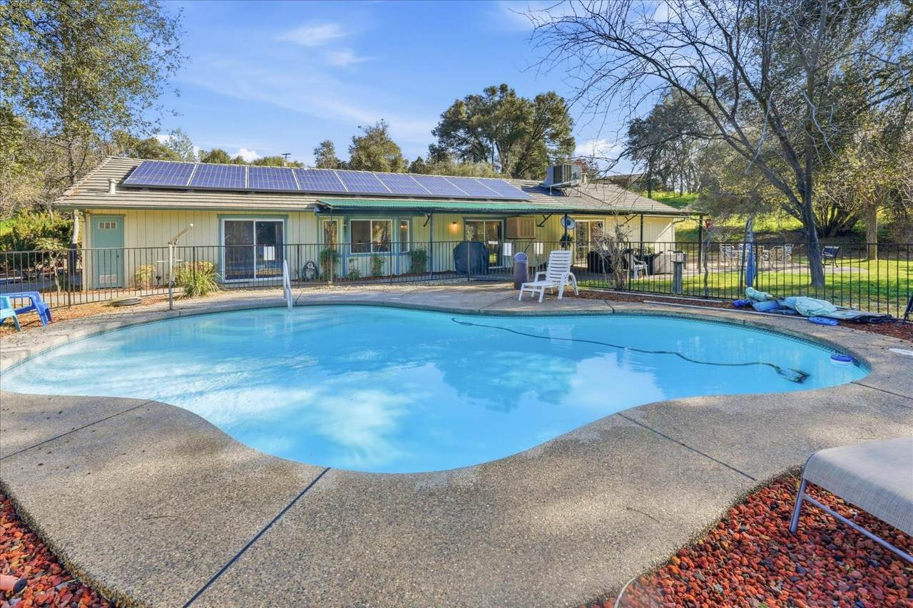 42406 Windy Gap Drive - Photo 1