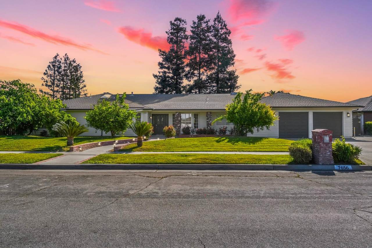 7656 Hayston Avenue - Photo 1