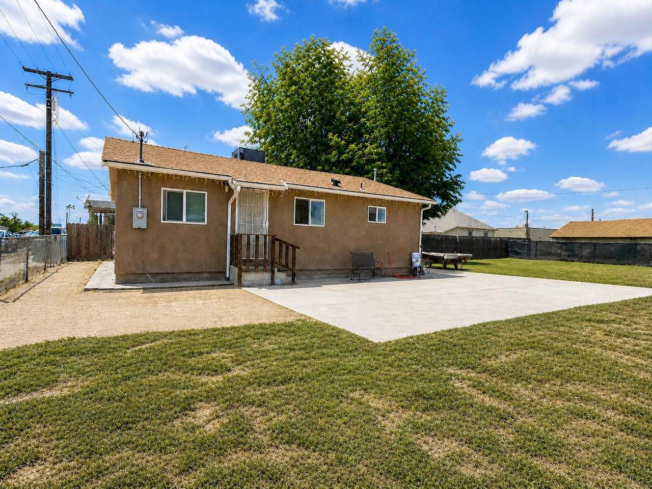 13936 Front Street - Photo 1