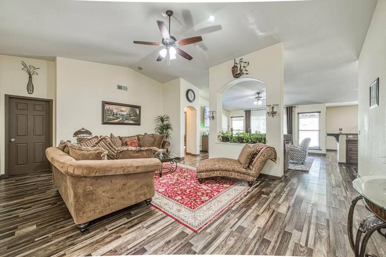 1135 Rafer Johnson Drive - Photo 1