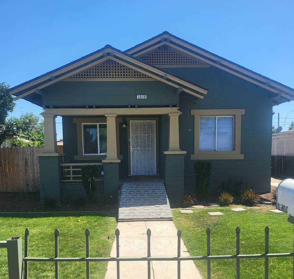 3620 Illinois Avenue - Photo 1