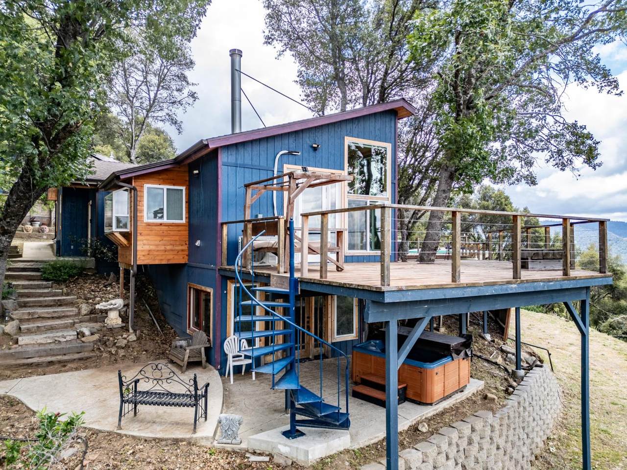 51571 Coyote Ridge Road - Photo 1