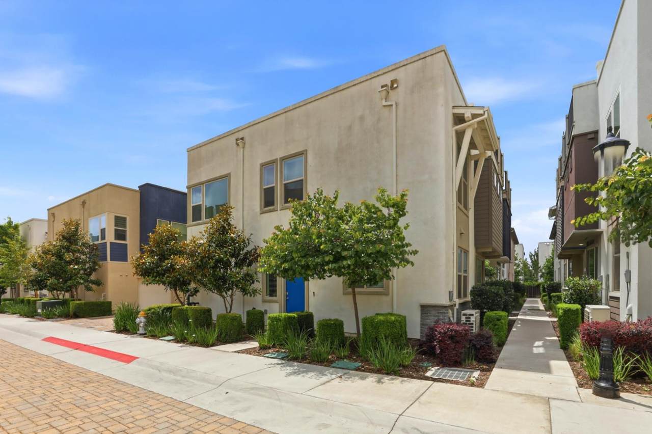 https://bt-photos.global.ssl.fastly.net/sacramento/1280_boomver_1_561169415-2.jpg