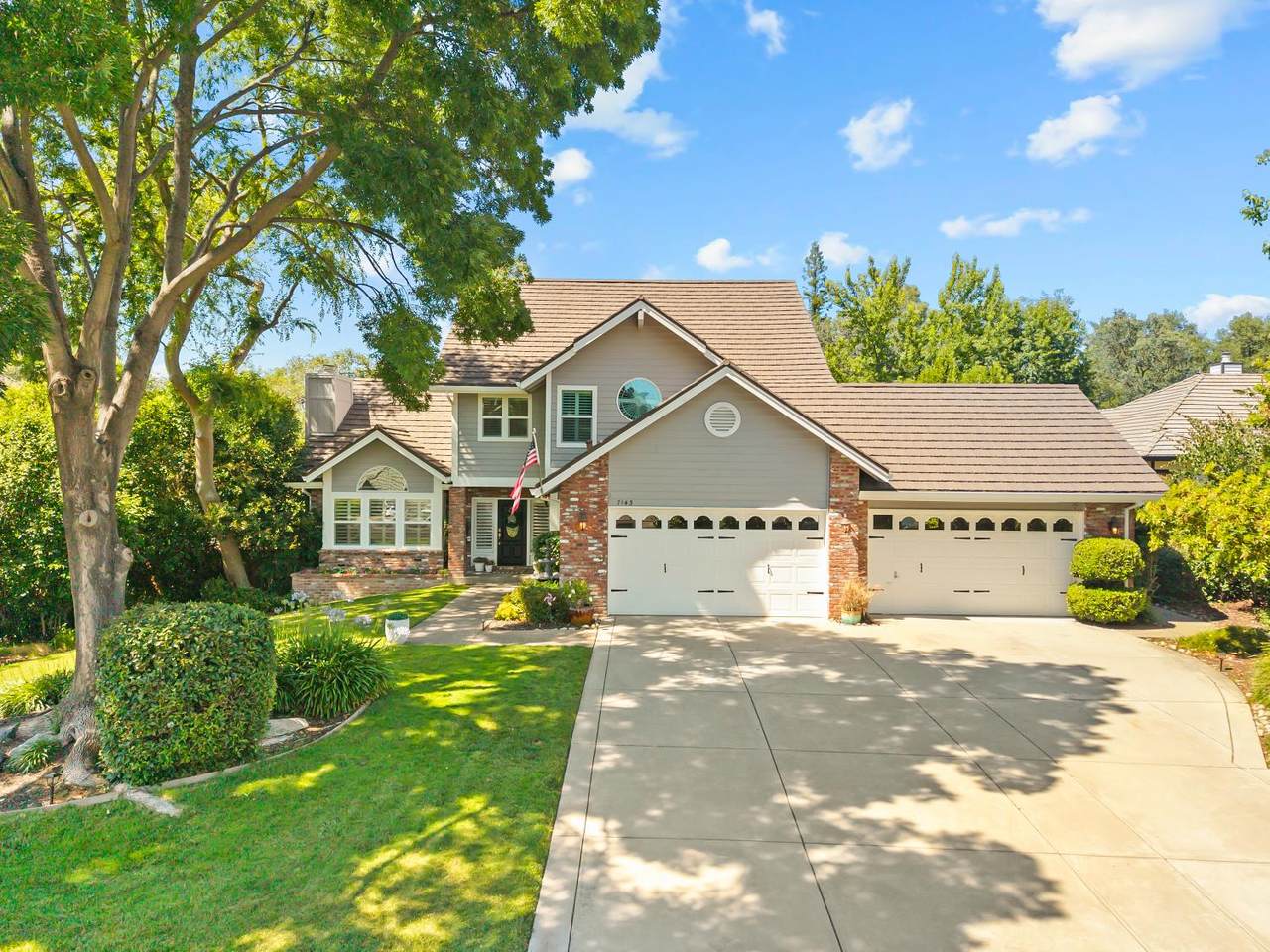 7143 Cedar Oaks Drive - Photo 1