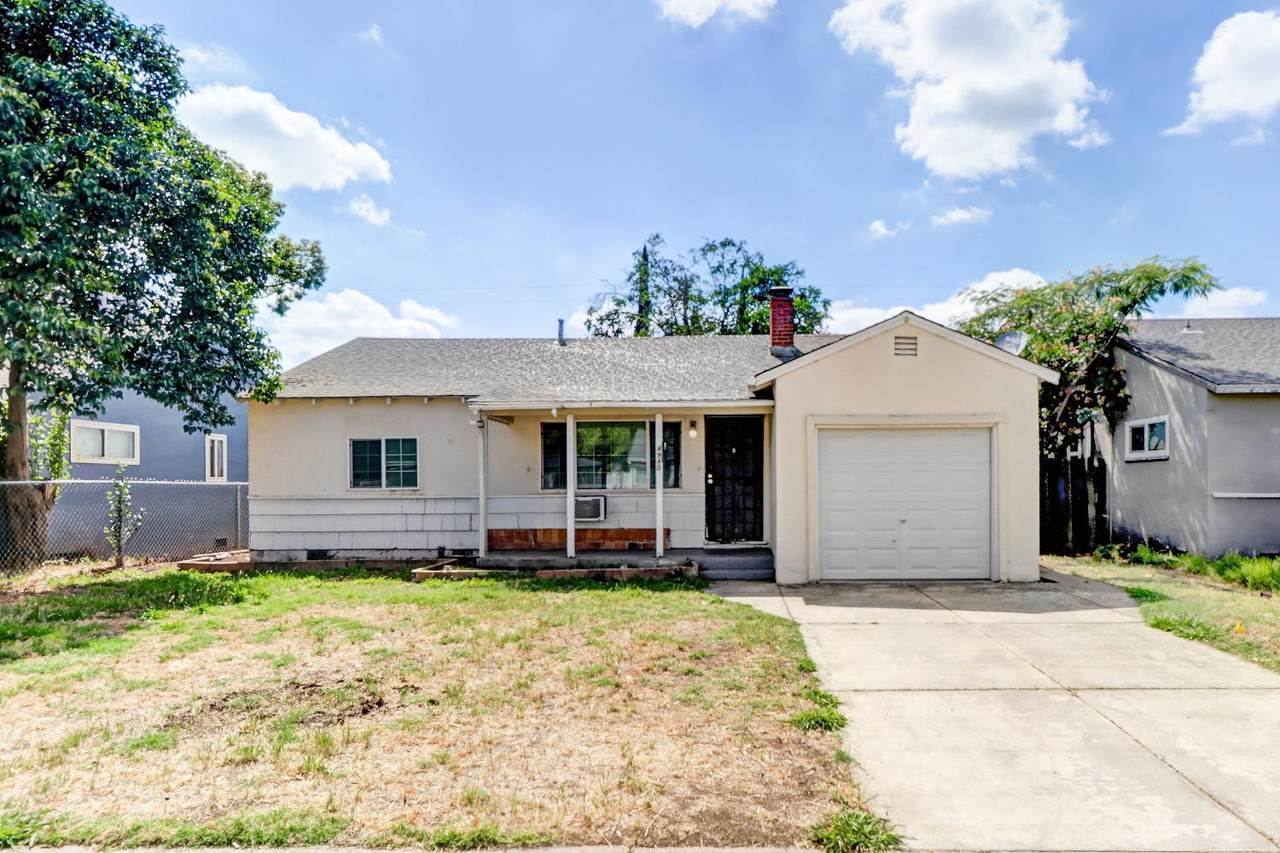 4940 Whittier Drive - Photo 1
