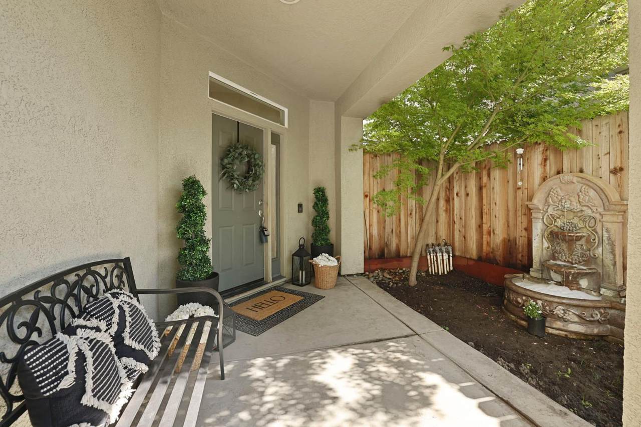 https://bt-photos.global.ssl.fastly.net/sacramento/1280_boomver_1_561170072-2.jpg
