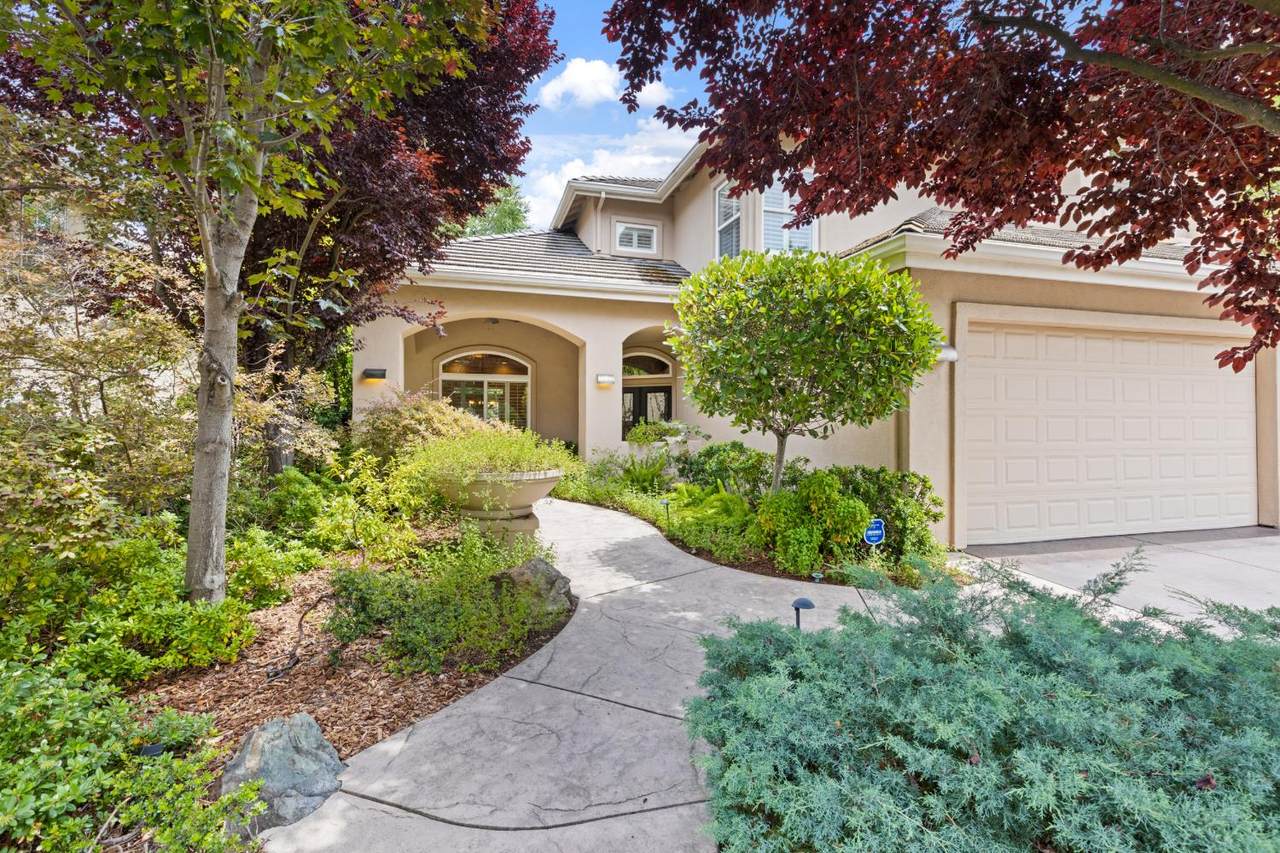 https://bt-photos.global.ssl.fastly.net/sacramento/1280_boomver_1_561170154-2.jpg
