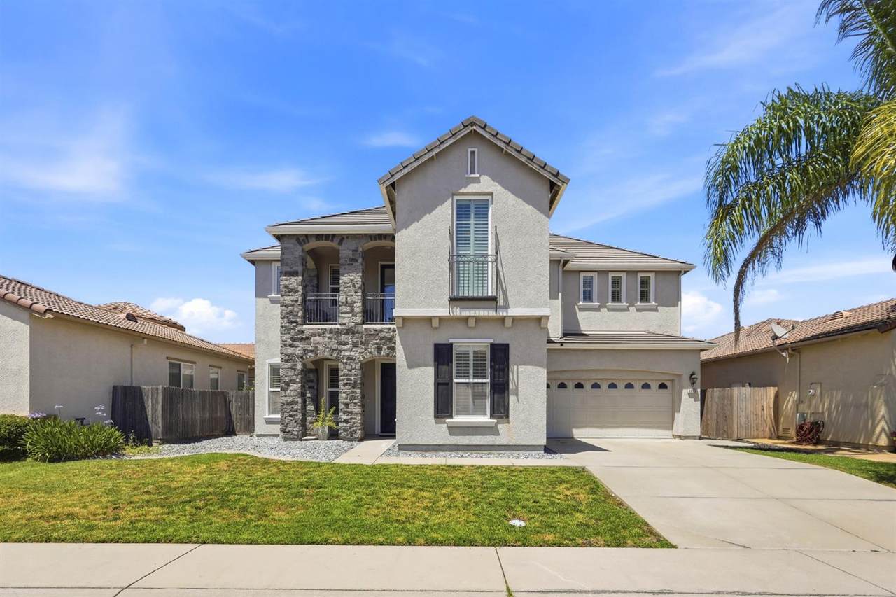 6813 Vilamoura Way - Photo 1