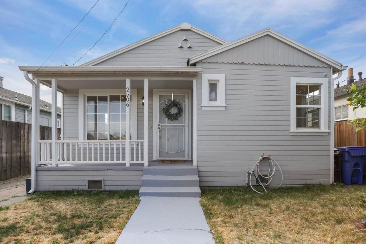 2506 77th Avenue - Photo 1