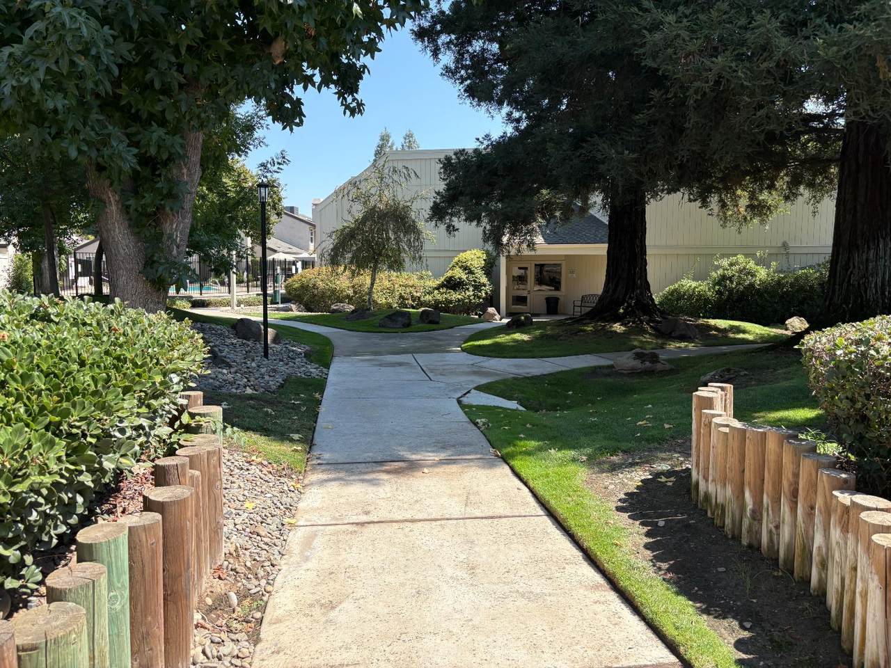 https://bt-photos.global.ssl.fastly.net/sacramento/1280_boomver_1_561170373-2.jpg