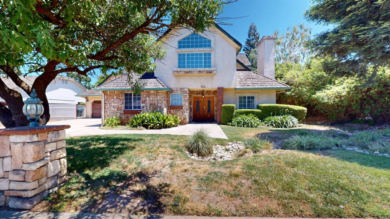 https://bt-photos.global.ssl.fastly.net/sacramento/1280_boomver_1_561170390-2.jpg
