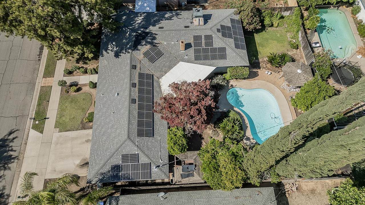 https://bt-photos.global.ssl.fastly.net/sacramento/1280_boomver_1_561170391-2.jpg