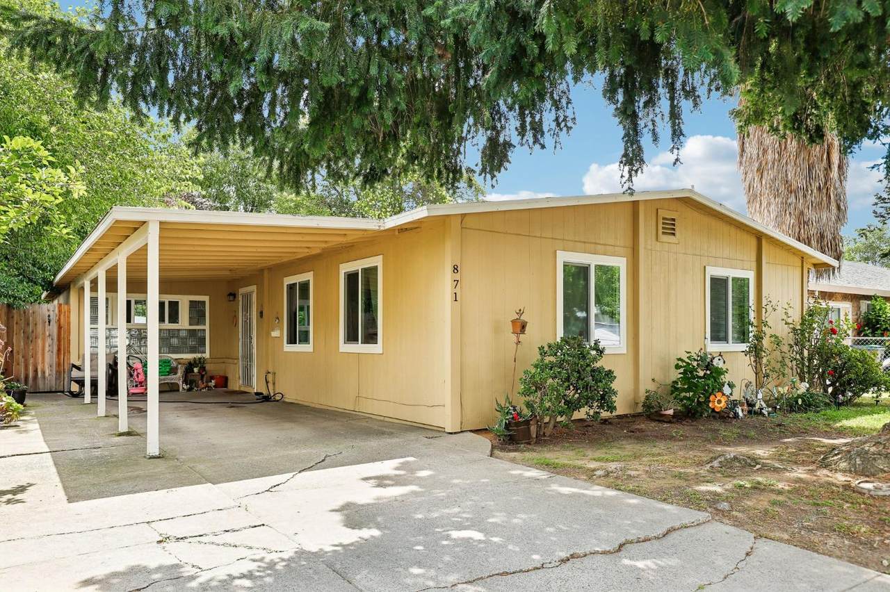 871 Greenwood Avenue - Photo 1